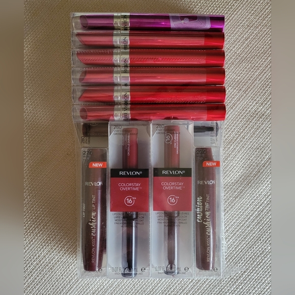 17× Revlon Lip Color